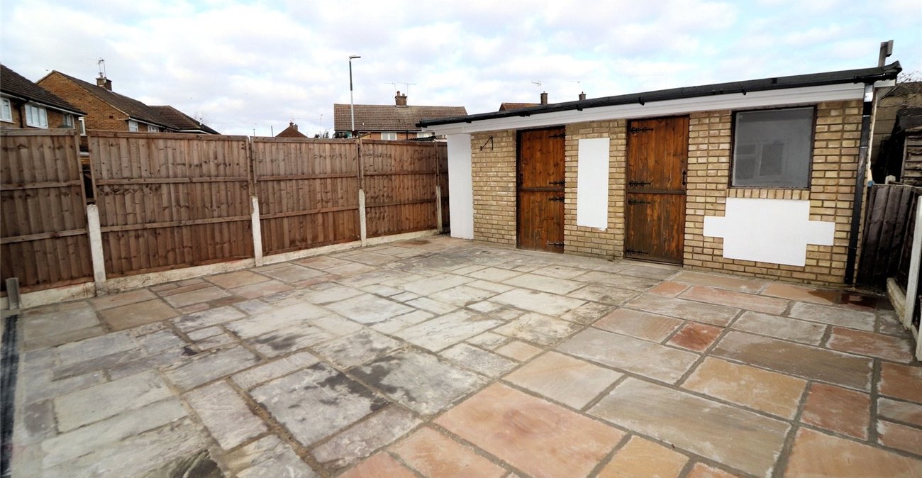 5 bedroom house for sale in Slade Green | Robinson Jackson