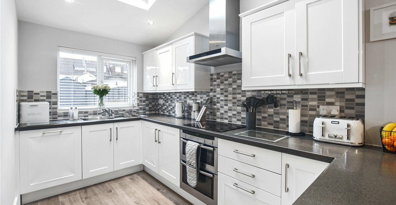 2 bedroom house for sale in Bexley | Robinson Jackson