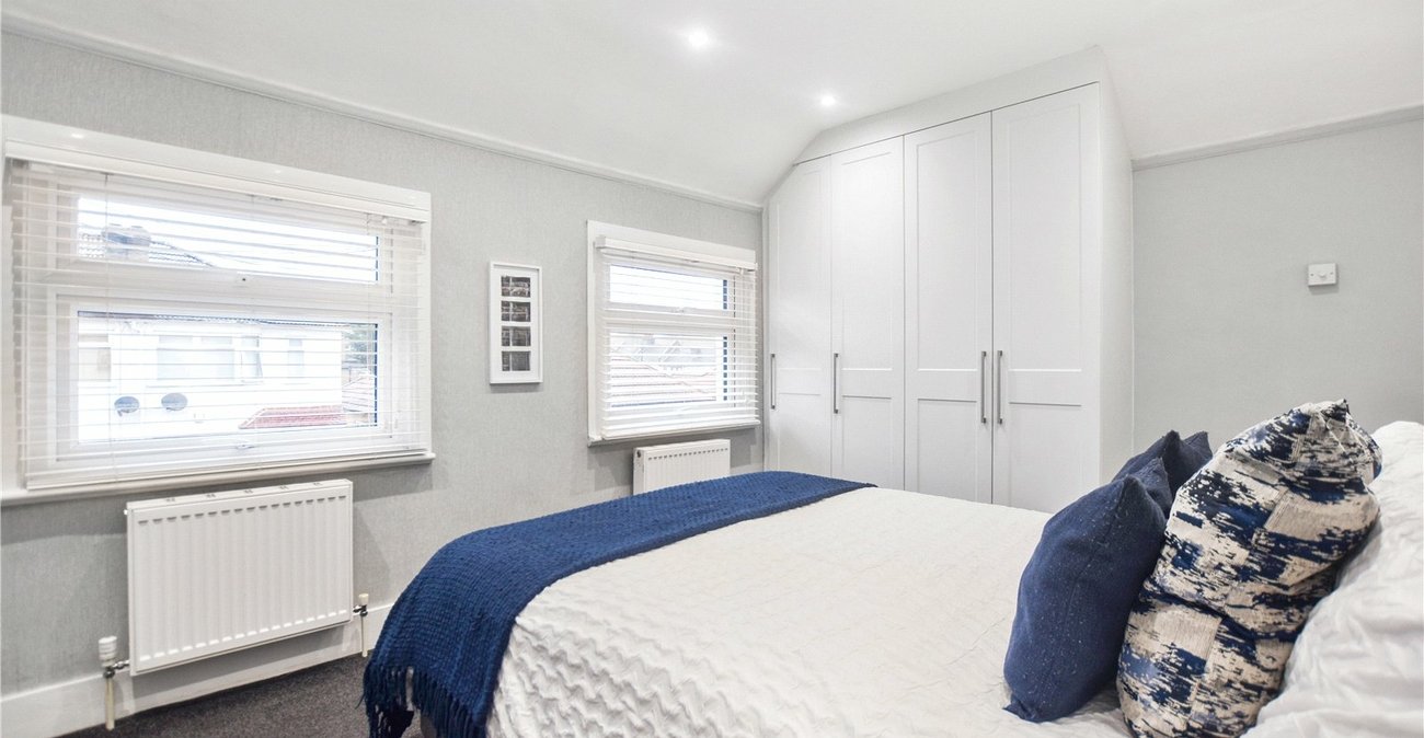 2 bedroom house for sale in Bexley | Robinson Jackson