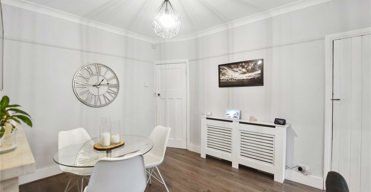 2 bedroom house for sale in Bexley | Robinson Jackson