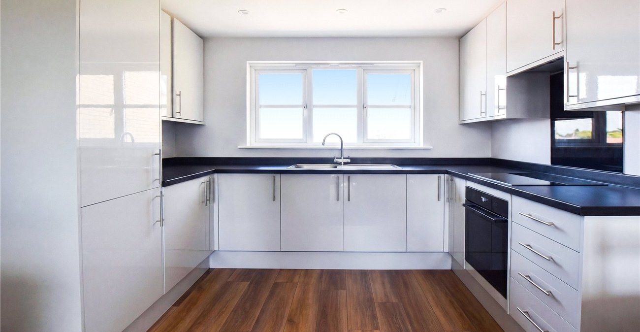 2 bedroom property for sale in Bexley | Robinson Jackson