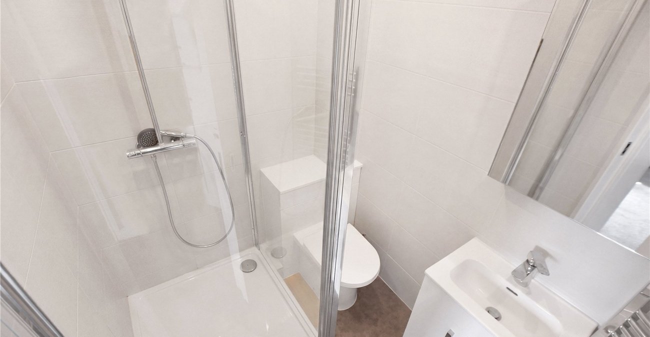 2 bedroom property for sale in Bexley | Robinson Jackson