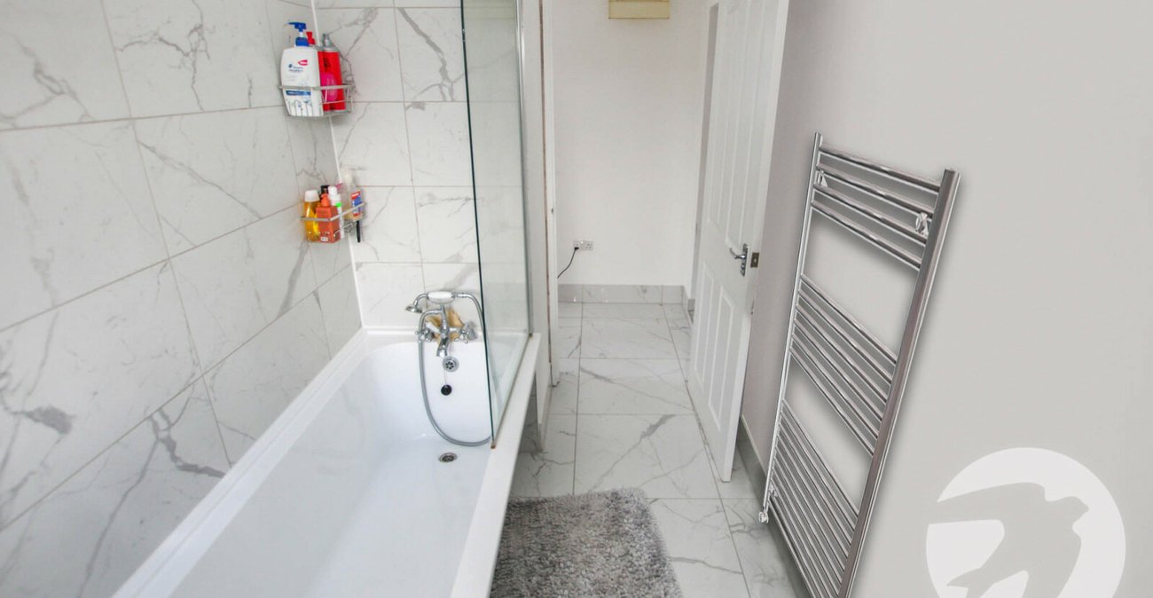 2 bedroom house for sale in Mottingham | Robinson Jackson