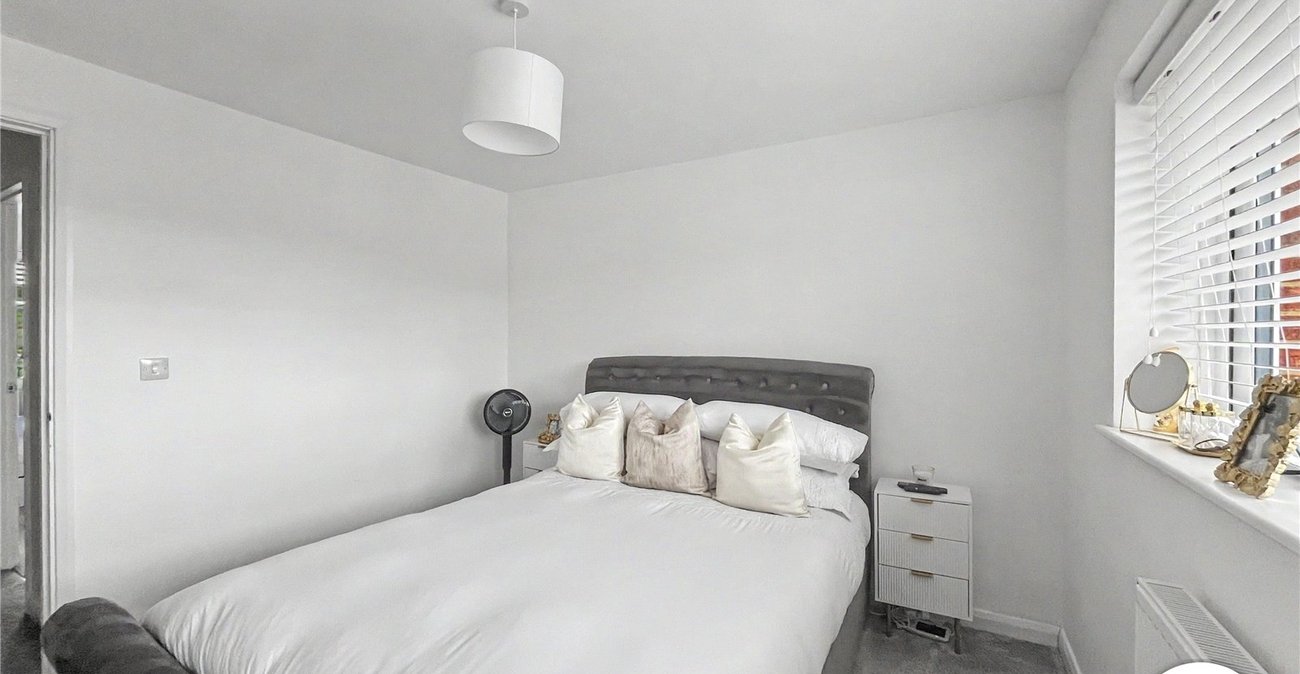 2 bedroom house for sale in Sittingbourne | Robinson Michael & Jackson