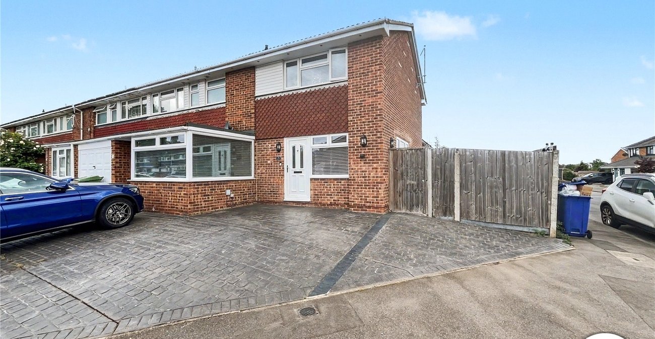 2 bedroom house for sale in Sittingbourne | Robinson Michael & Jackson