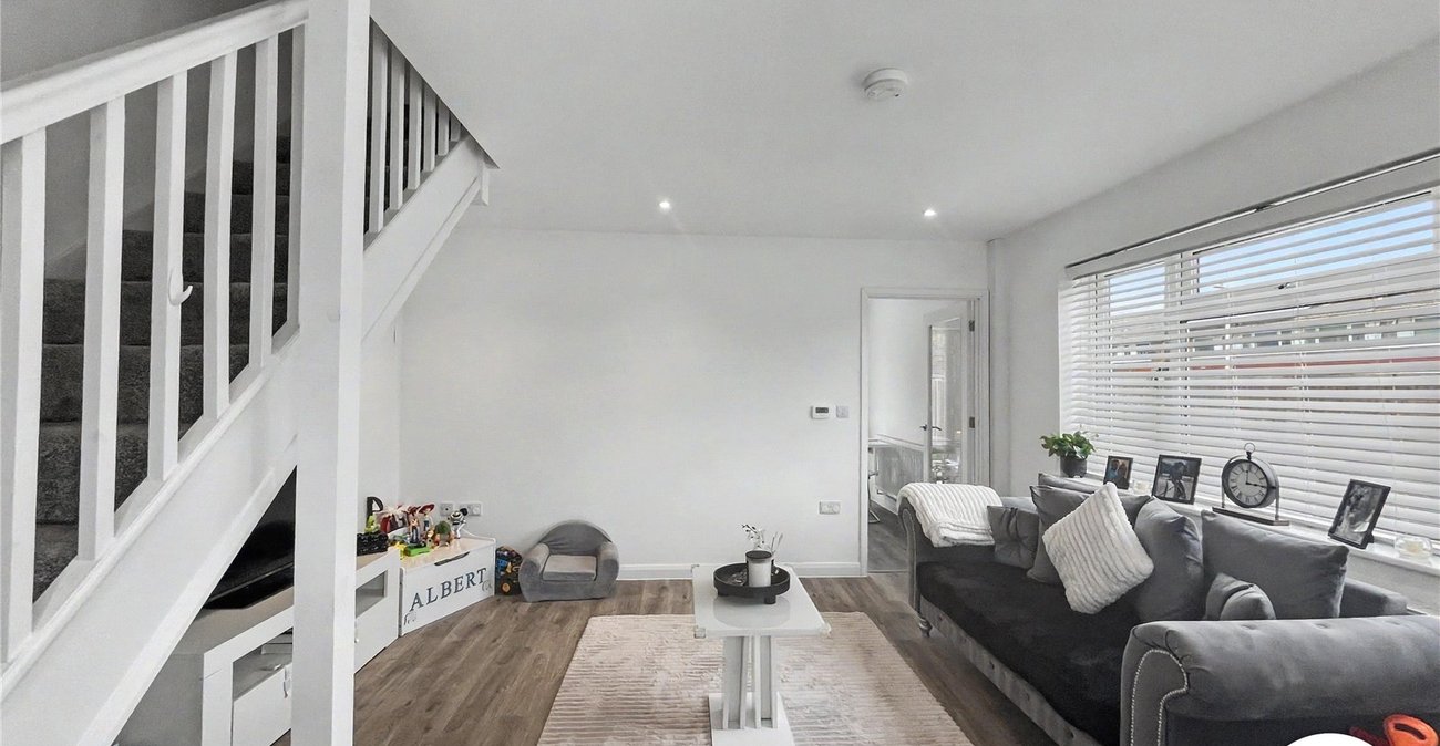 2 bedroom house for sale in Sittingbourne | Robinson Michael & Jackson