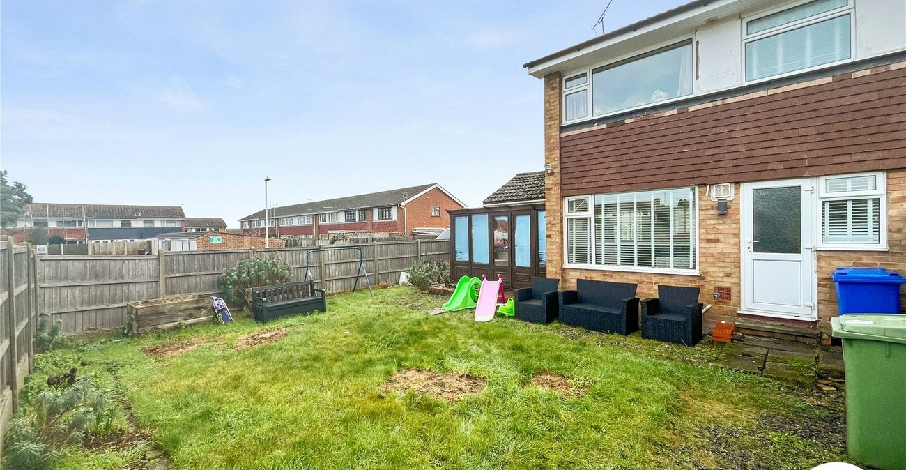2 bedroom house for sale in Sittingbourne | Robinson Michael & Jackson