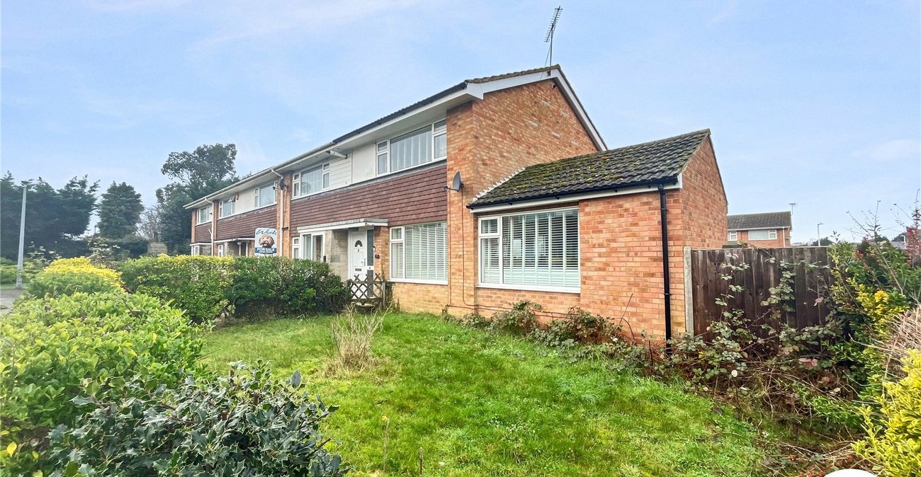 2 bedroom house for sale in Sittingbourne | Robinson Michael & Jackson