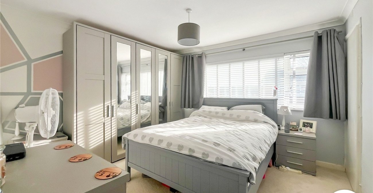 2 bedroom house for sale in Sittingbourne | Robinson Michael & Jackson