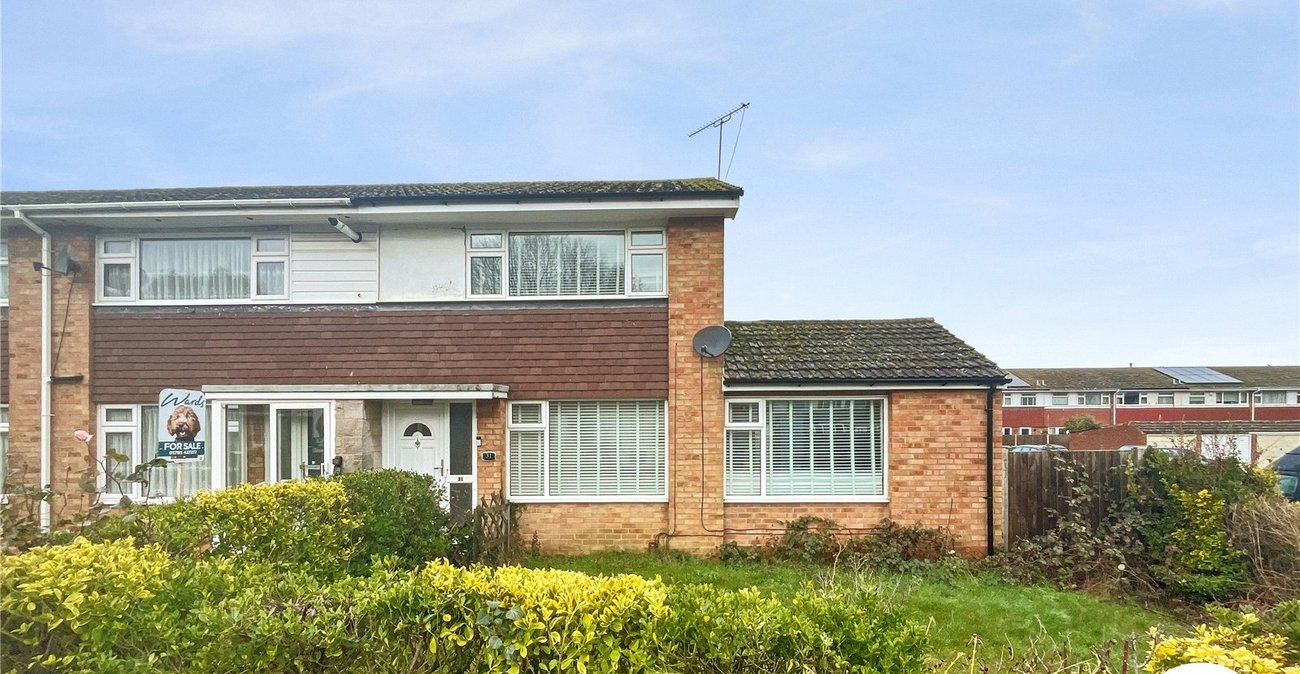 2 bedroom house for sale in Sittingbourne | Robinson Michael & Jackson