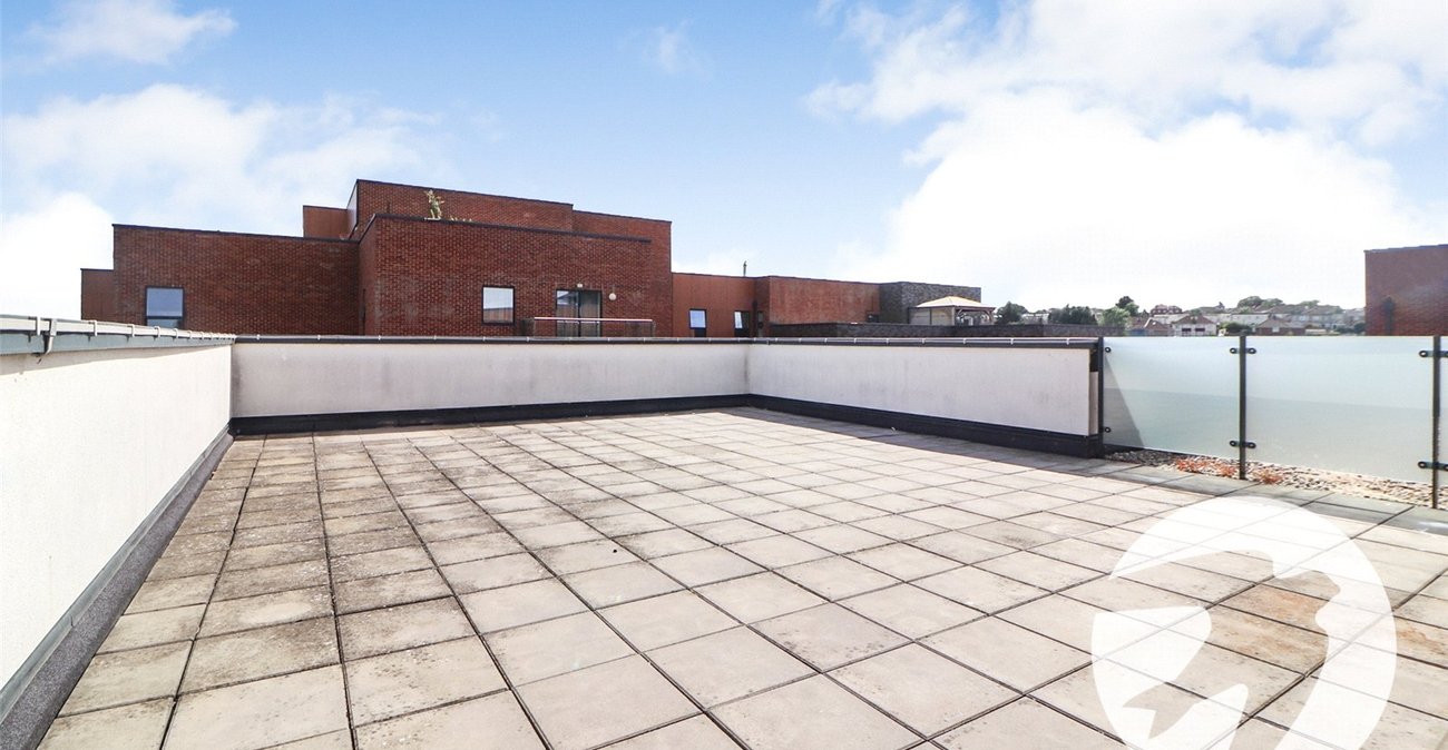 2 bedroom property for sale in Callender Road | Robinson Jackson
