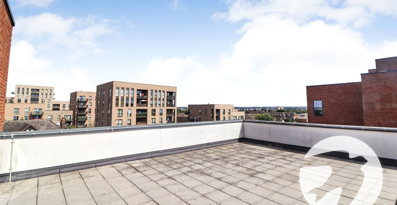 2 bedroom property for sale in Callender Road | Robinson Jackson