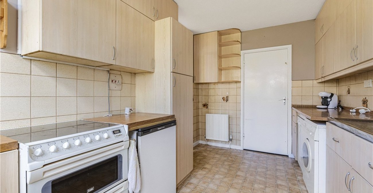 3 bedroom house for sale in Orpington | Robinson Jackson