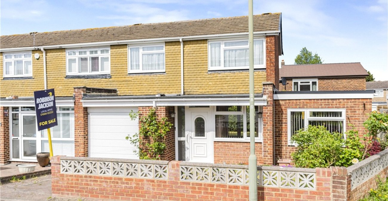3 bedroom house for sale in Orpington | Robinson Jackson