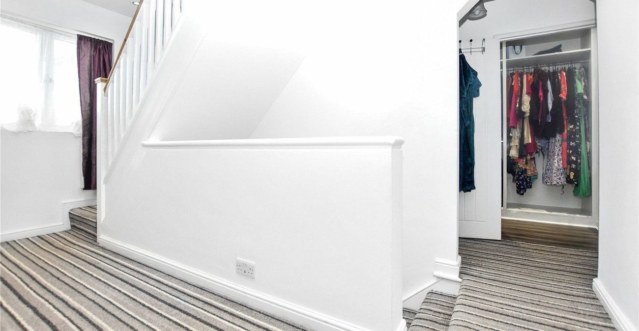 5 bedroom house for sale in Bexleyheath | Robinson Jackson