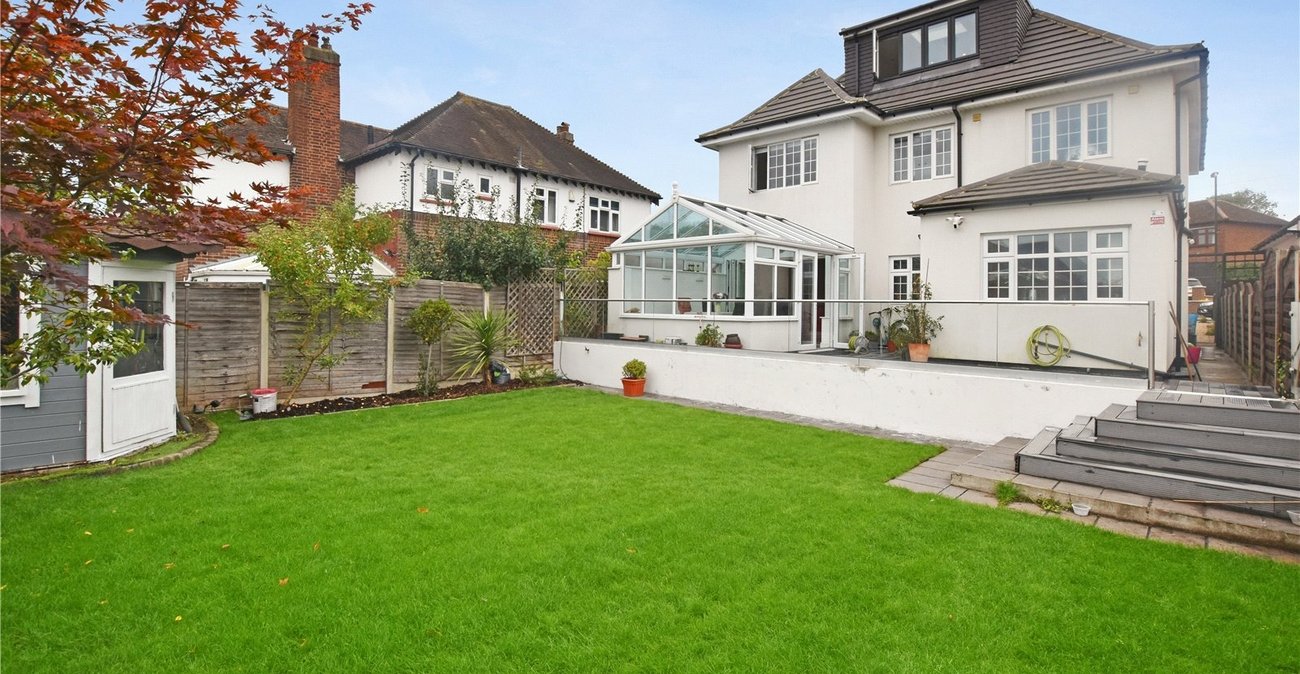 5 bedroom house for sale in Bexleyheath | Robinson Jackson