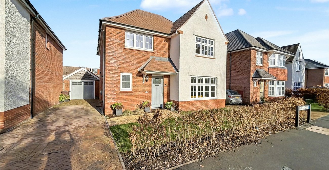 4 bedroom house for sale in Rainham | Robinson Michael & Jackson