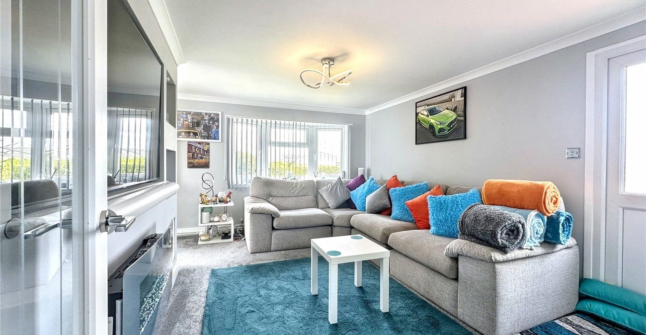 3 bedroom bungalow for sale in Otterham Quay Lane | Robinson Michael & Jackson