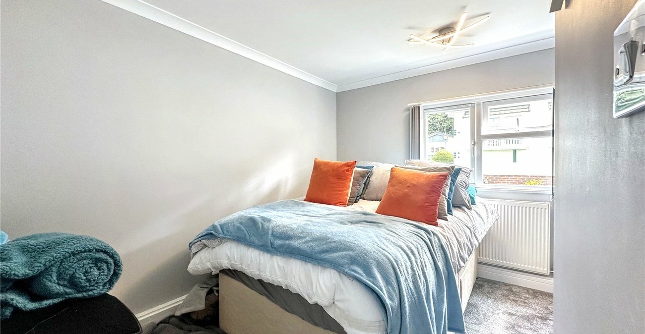 3 bedroom bungalow for sale in Otterham Quay Lane | Robinson Michael & Jackson