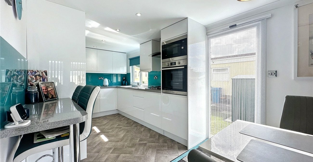 3 bedroom bungalow for sale in Otterham Quay Lane | Robinson Michael & Jackson