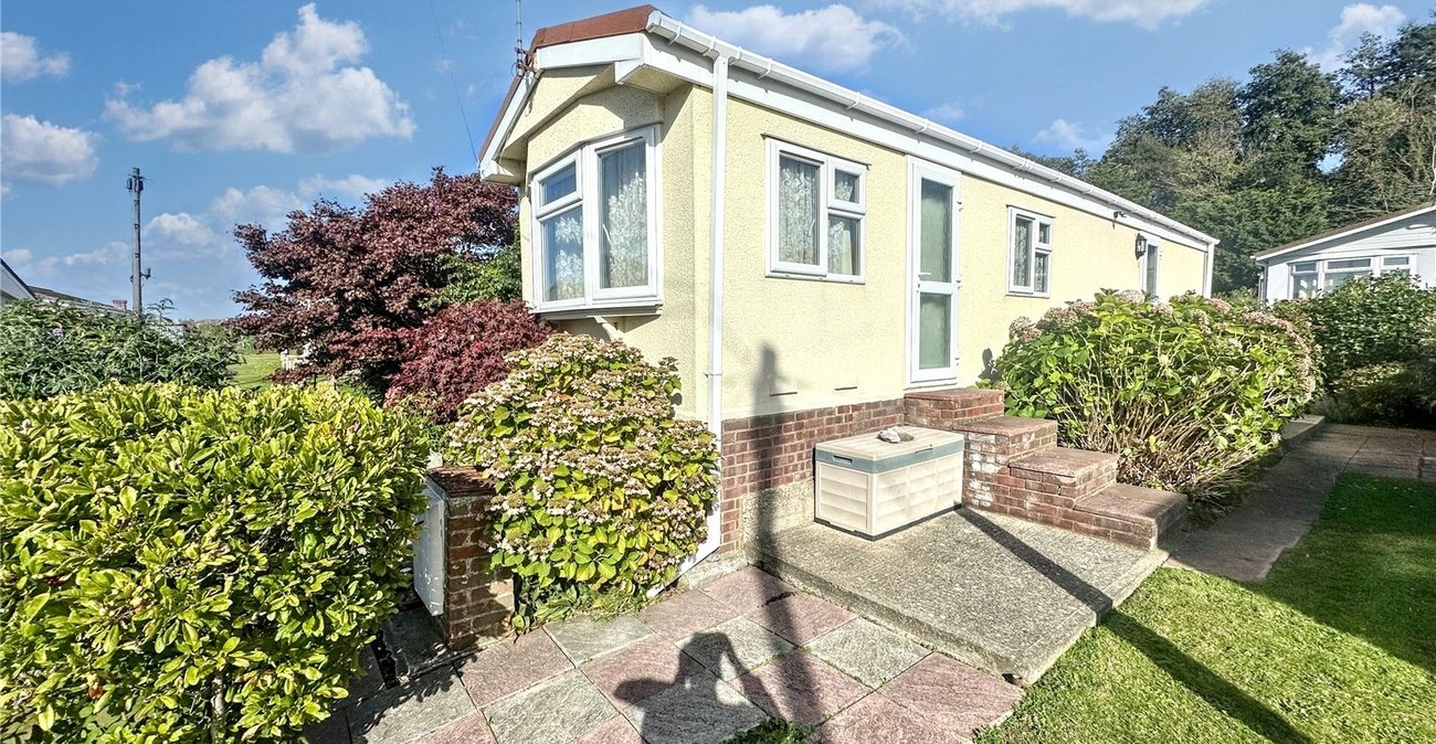 2 bedroom bungalow for sale in Otterham Quay Lane | Robinson Michael & Jackson