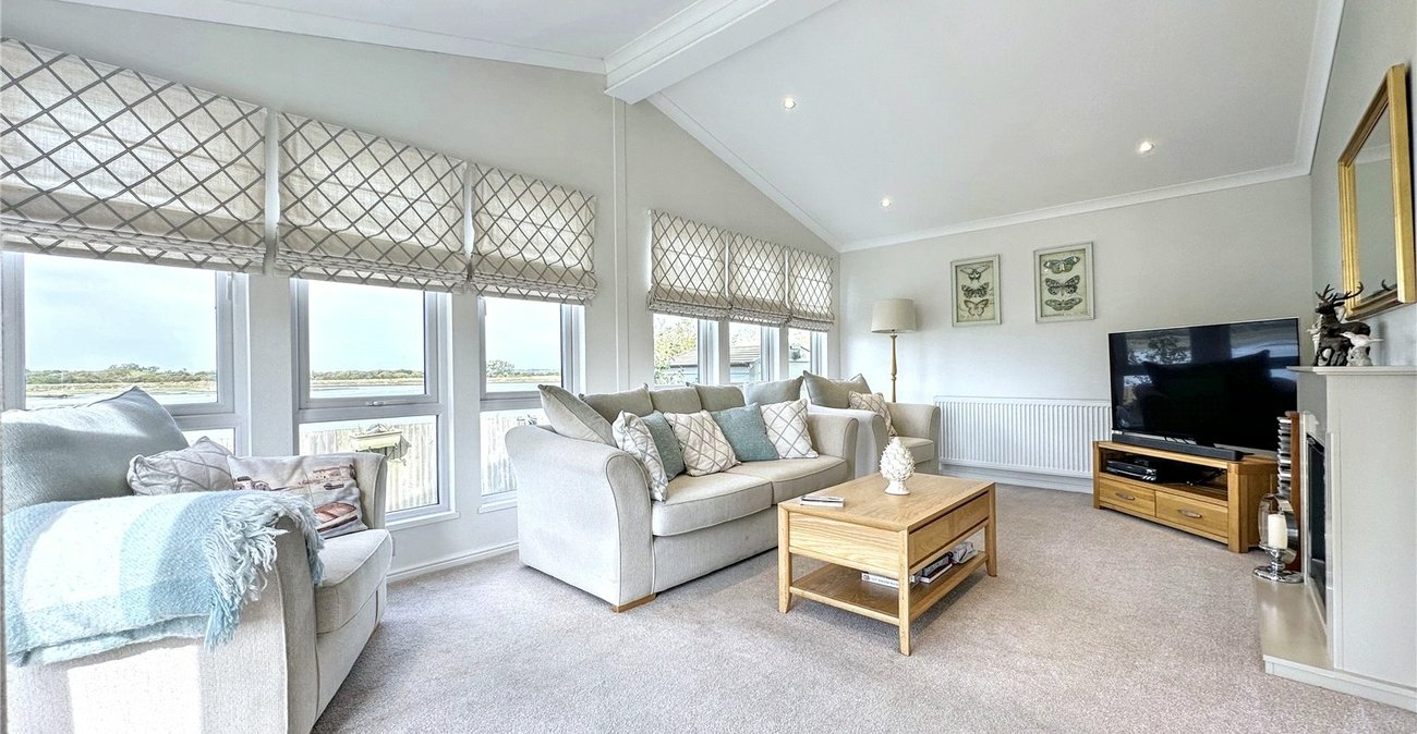 2 bedroom bungalow for sale in Otterham Quay Lane | Robinson Michael & Jackson