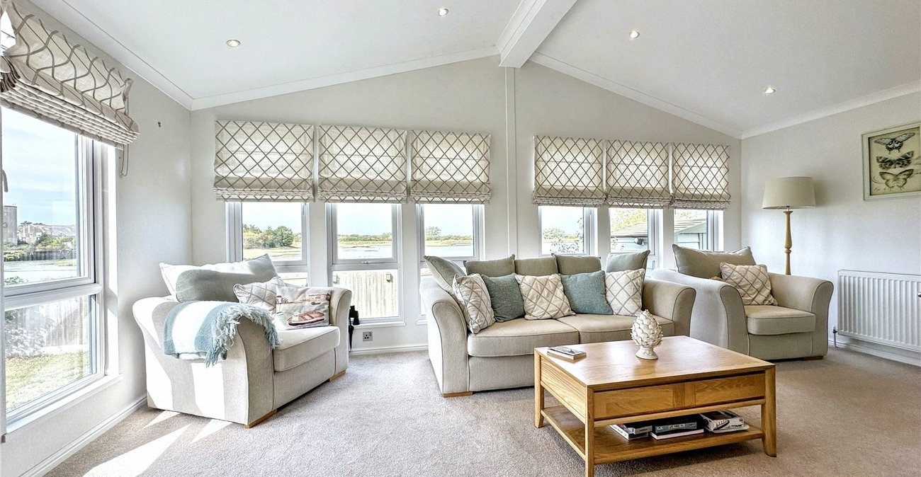 2 bedroom bungalow for sale in Otterham Quay Lane | Robinson Michael & Jackson