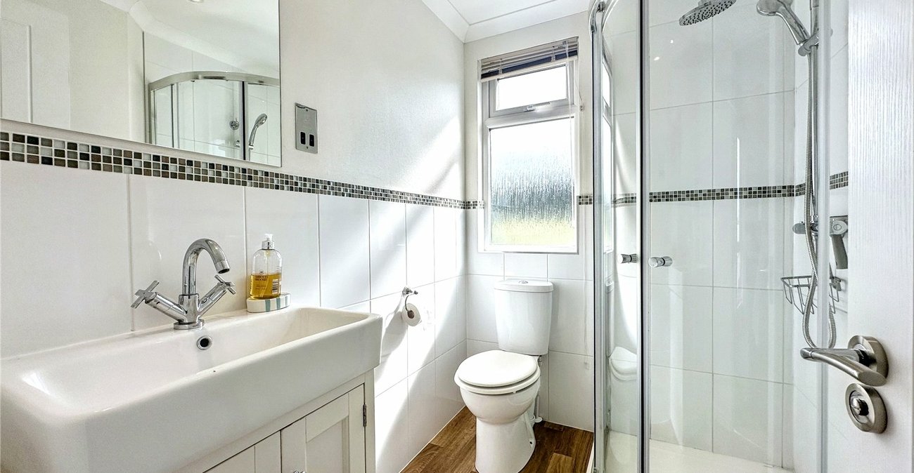 2 bedroom bungalow for sale in Otterham Quay Lane | Robinson Michael & Jackson