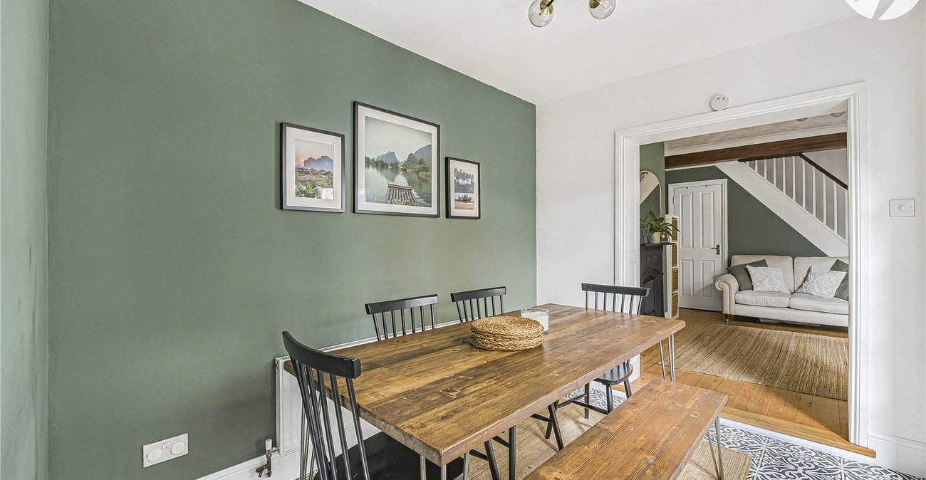 3 bedroom house for sale in Dartford | Robinson Jackson