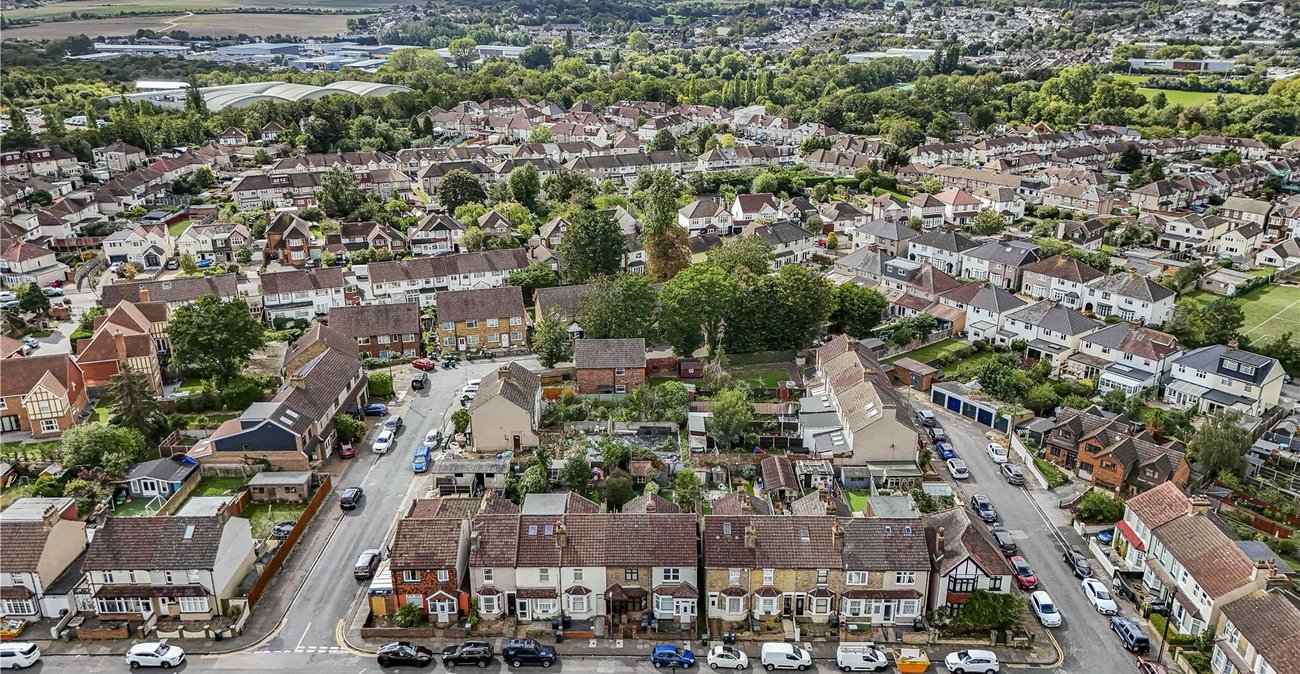 3 bedroom house for sale in Dartford | Robinson Jackson