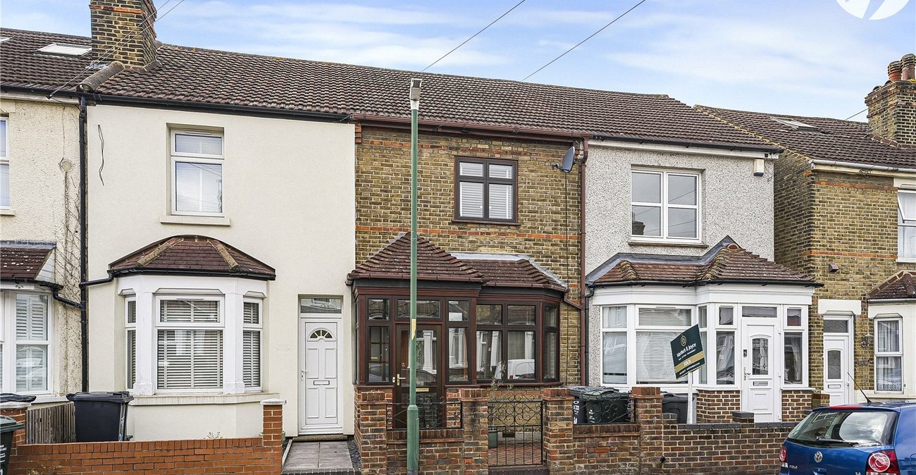 3 bedroom house for sale in Dartford | Robinson Jackson