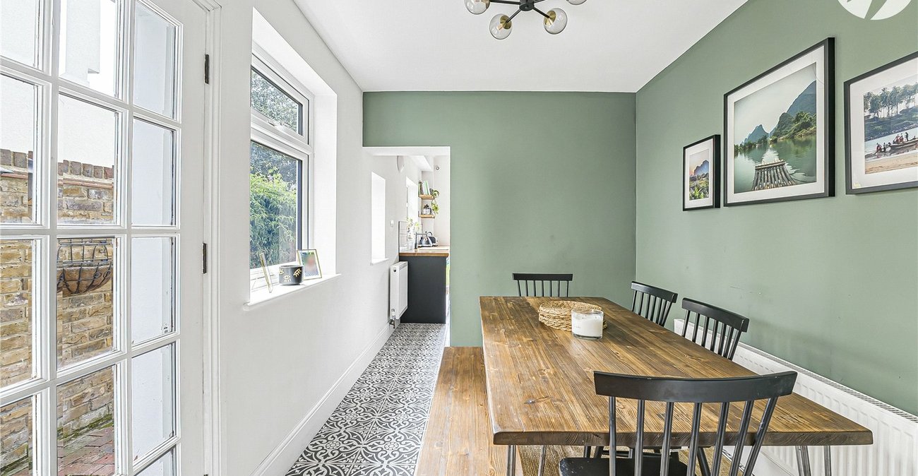 3 bedroom house for sale in Dartford | Robinson Jackson