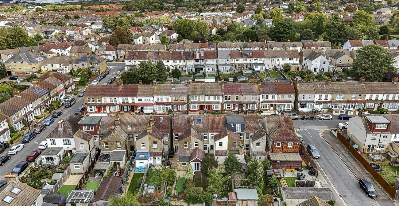 3 bedroom house for sale in Dartford | Robinson Jackson