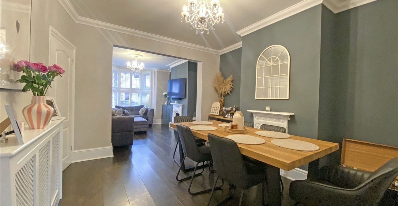 2 bedroom house for sale in Sidcup | Robinson Jackson