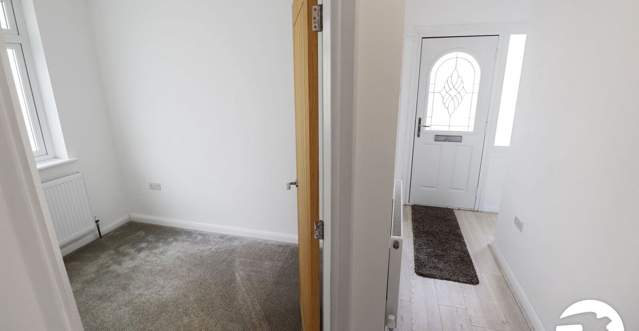 3 bedroom bungalow for sale in Belvedere | Robinson Jackson