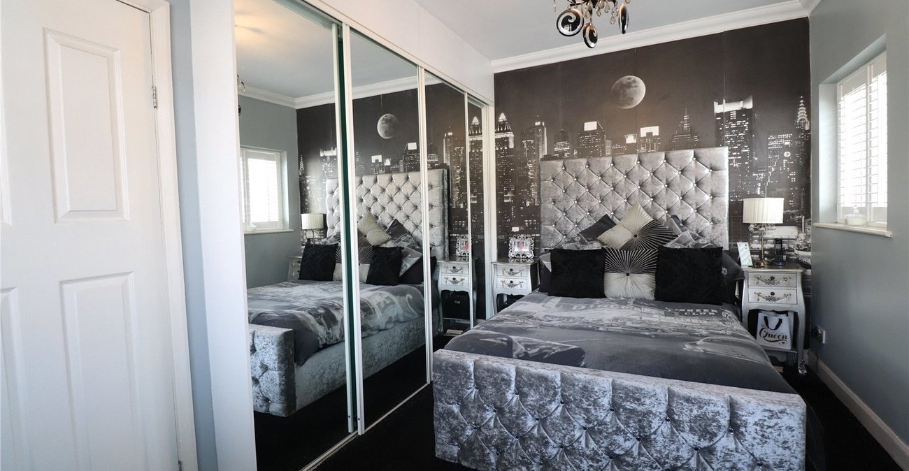 3 bedroom bungalow for sale in Belvedere | Robinson Jackson