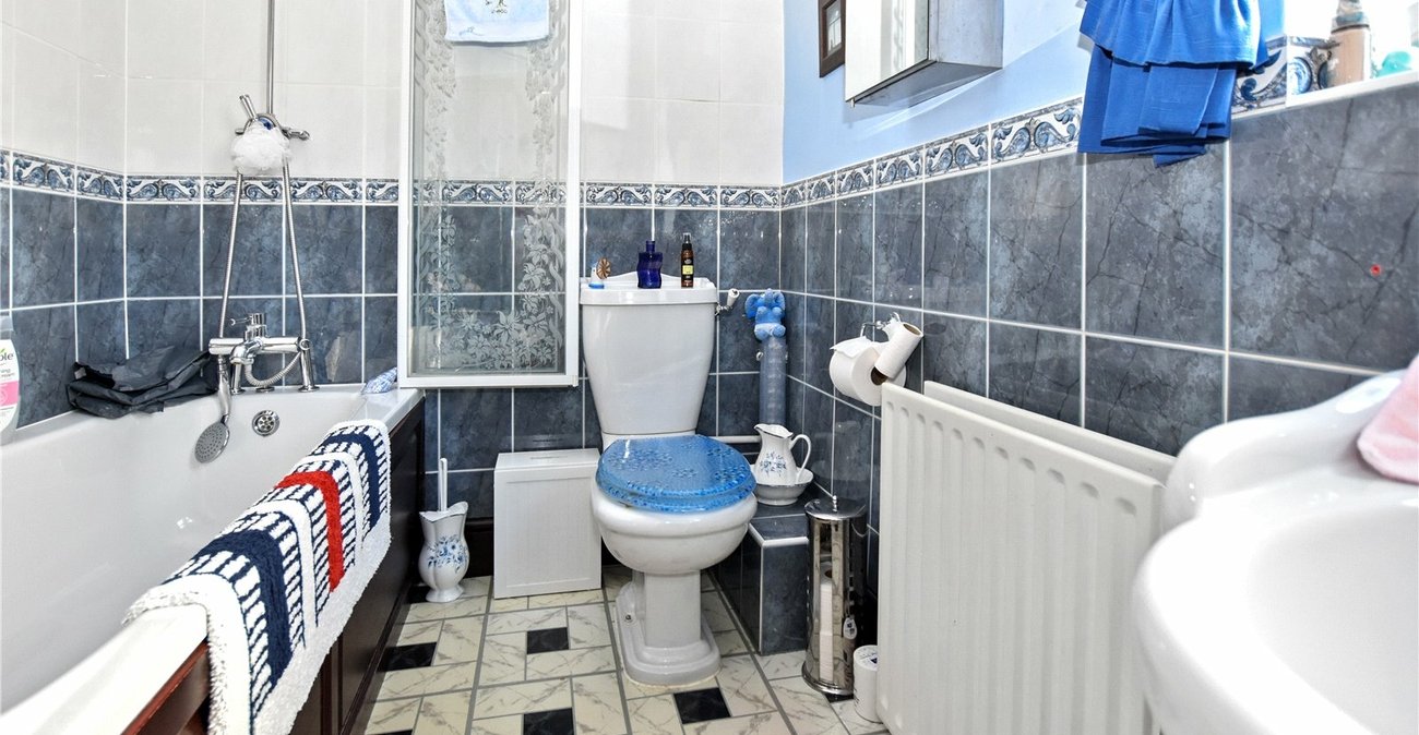 3 bedroom house for sale in Bexleyheath | Robinson Jackson