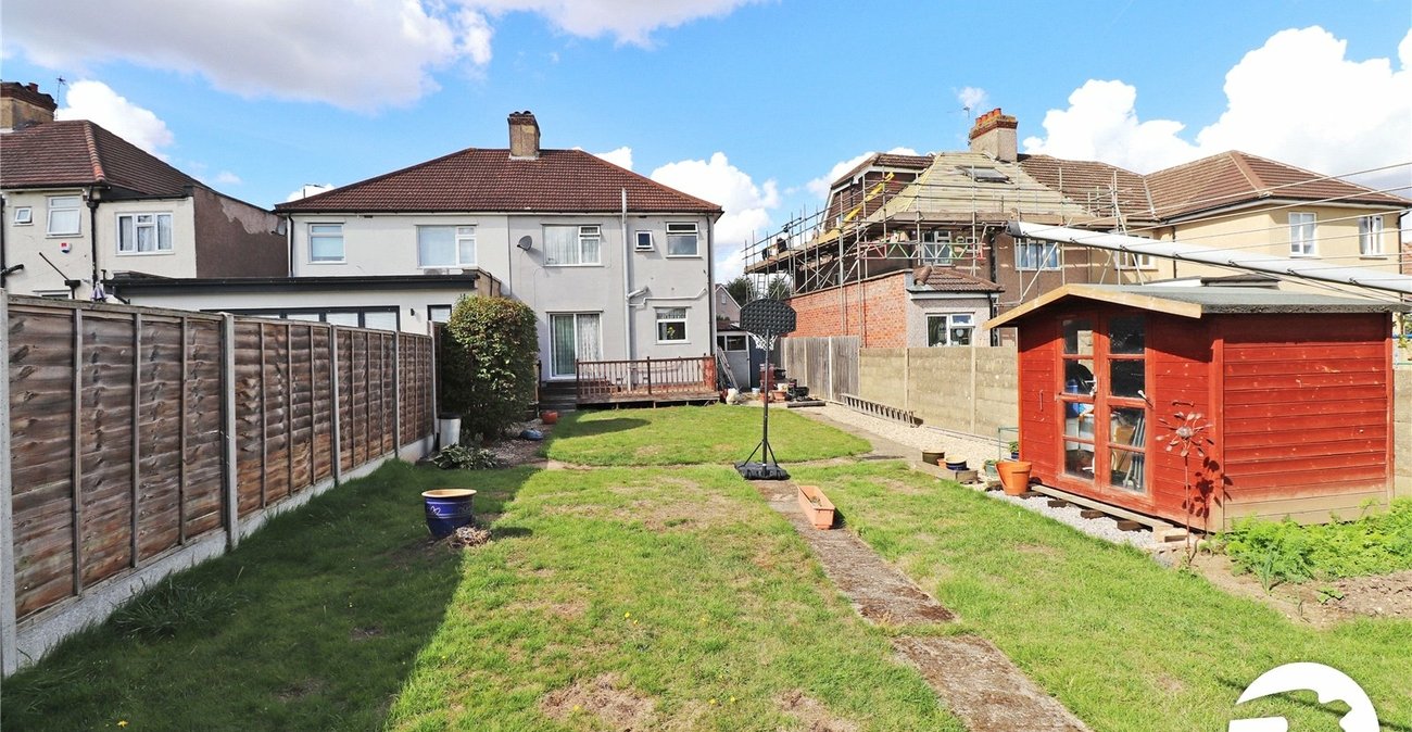 3 bedroom house for sale in Bexleyheath | Robinson Jackson