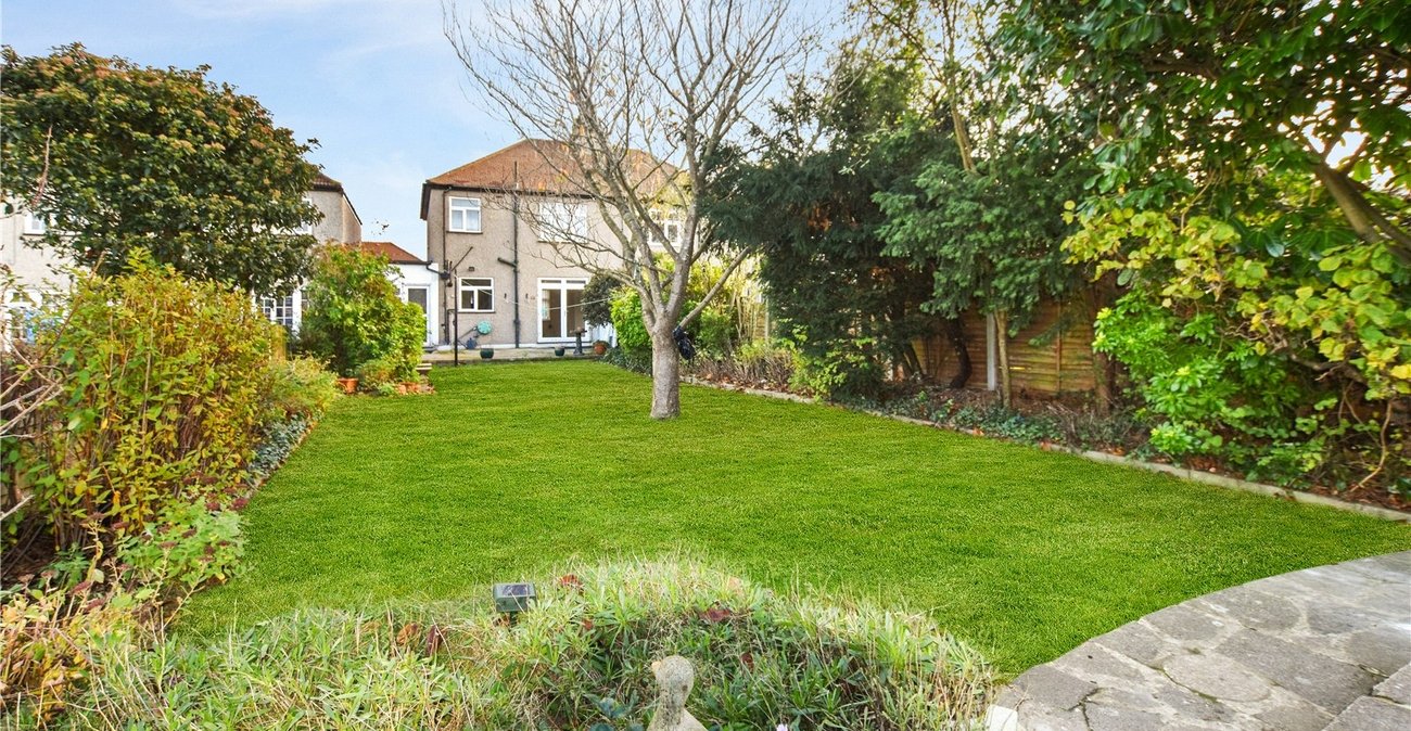 3 bedroom house for sale in Bexleyheath | Robinson Jackson