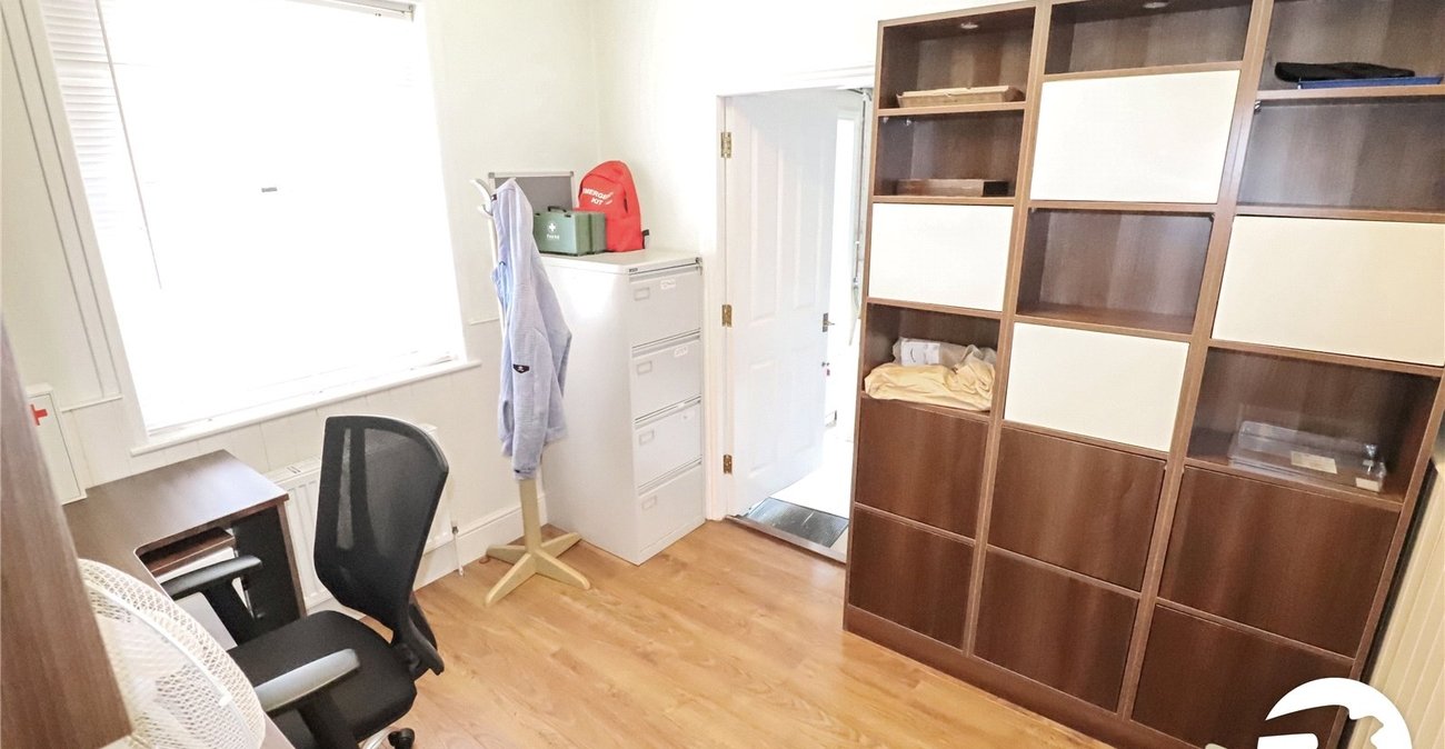 3 bedroom bungalow for sale in Upper Belvedere | Robinson Jackson