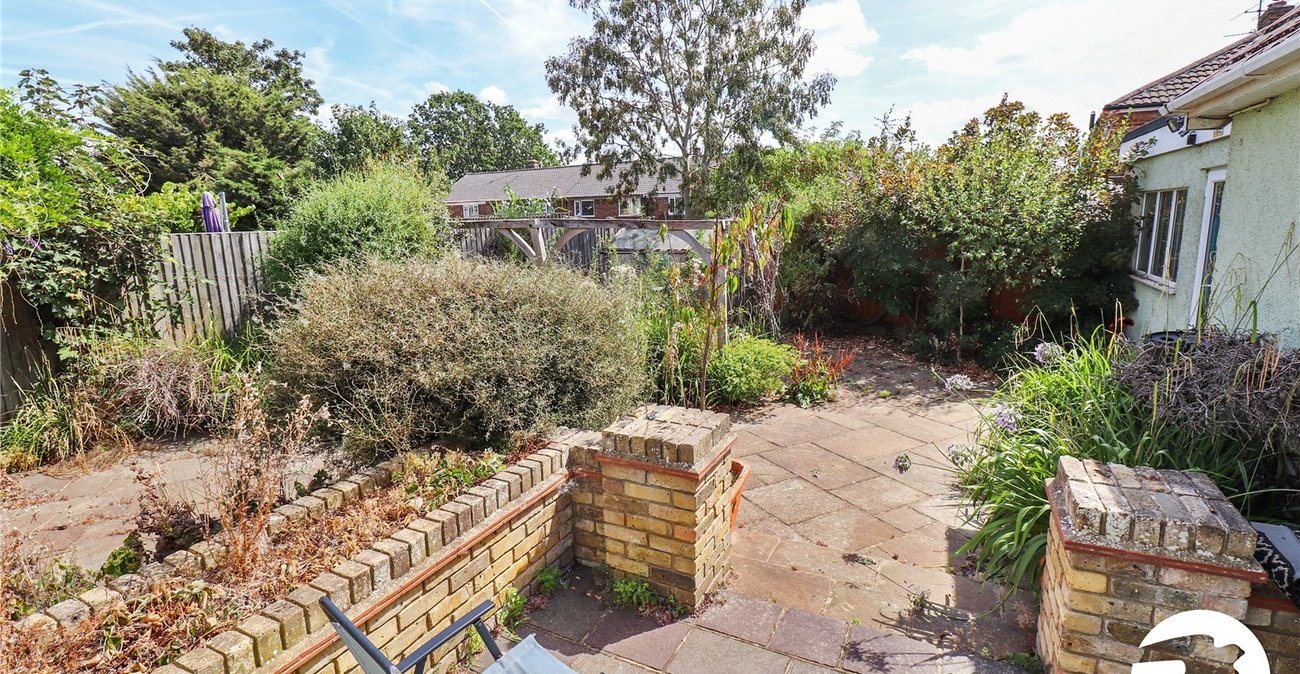 3 bedroom bungalow for sale in Upper Belvedere | Robinson Jackson
