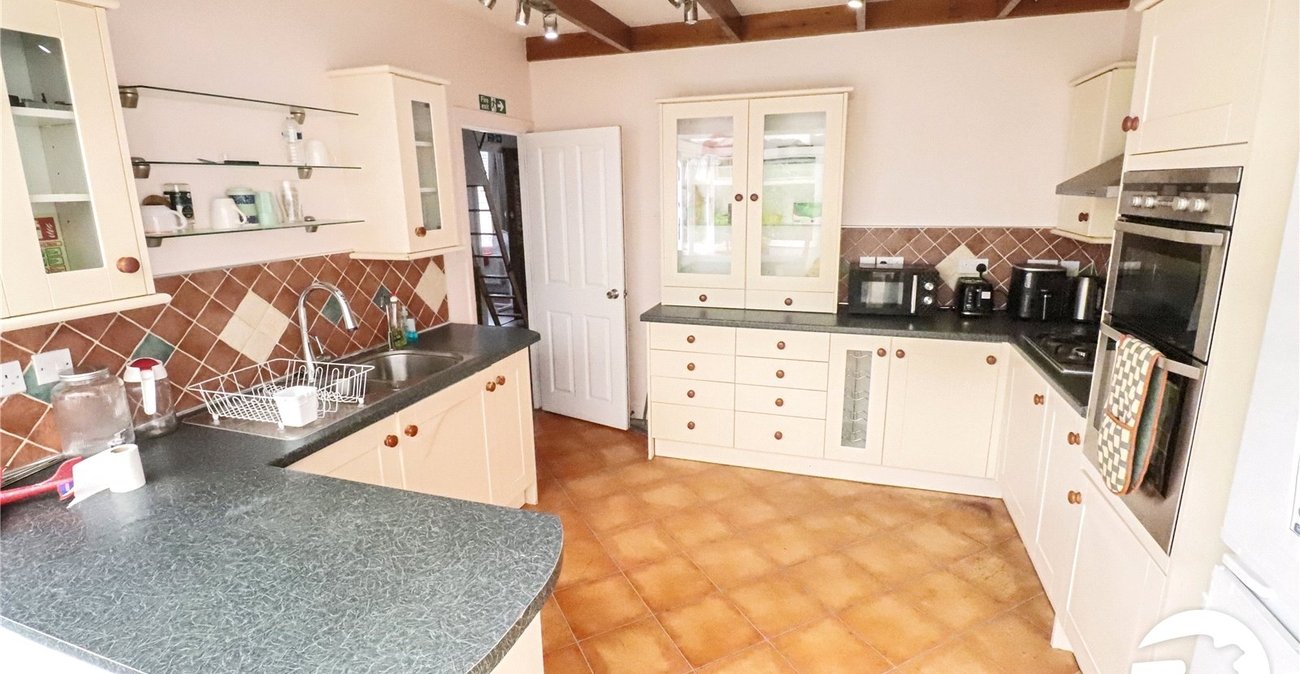 3 bedroom bungalow for sale in Upper Belvedere | Robinson Jackson