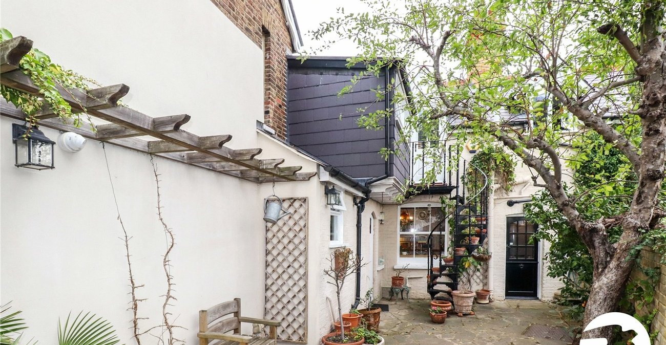 4 bedroom house for sale in Belvedere | Robinson Jackson