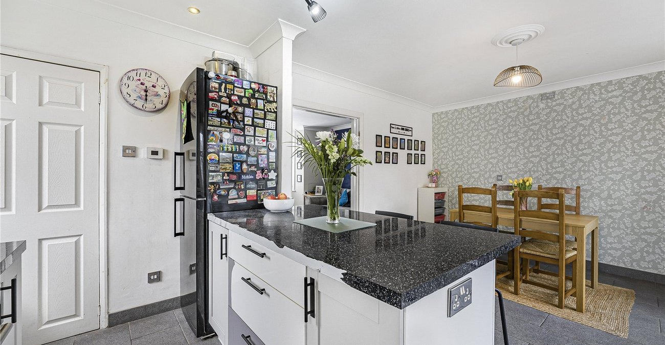 3 bedroom house for sale in Dartford | Robinson Jackson