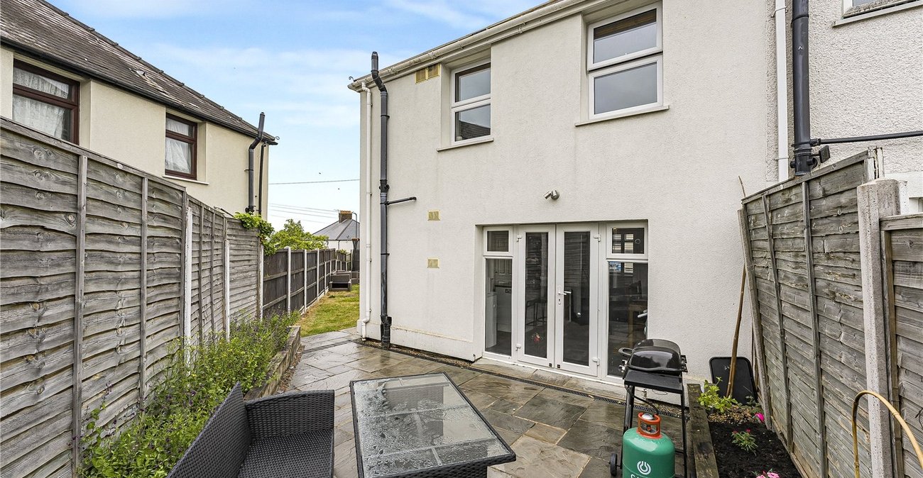 3 bedroom house for sale in Dartford | Robinson Jackson