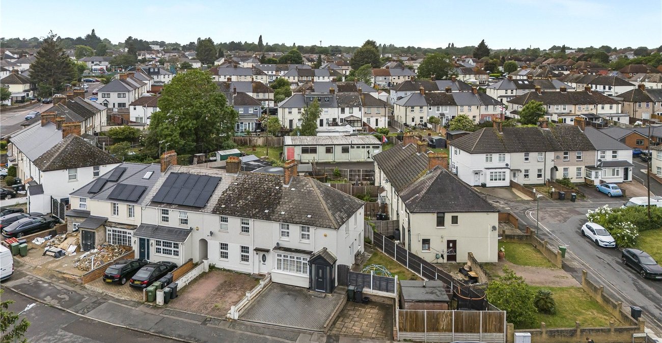 3 bedroom house for sale in Dartford | Robinson Jackson