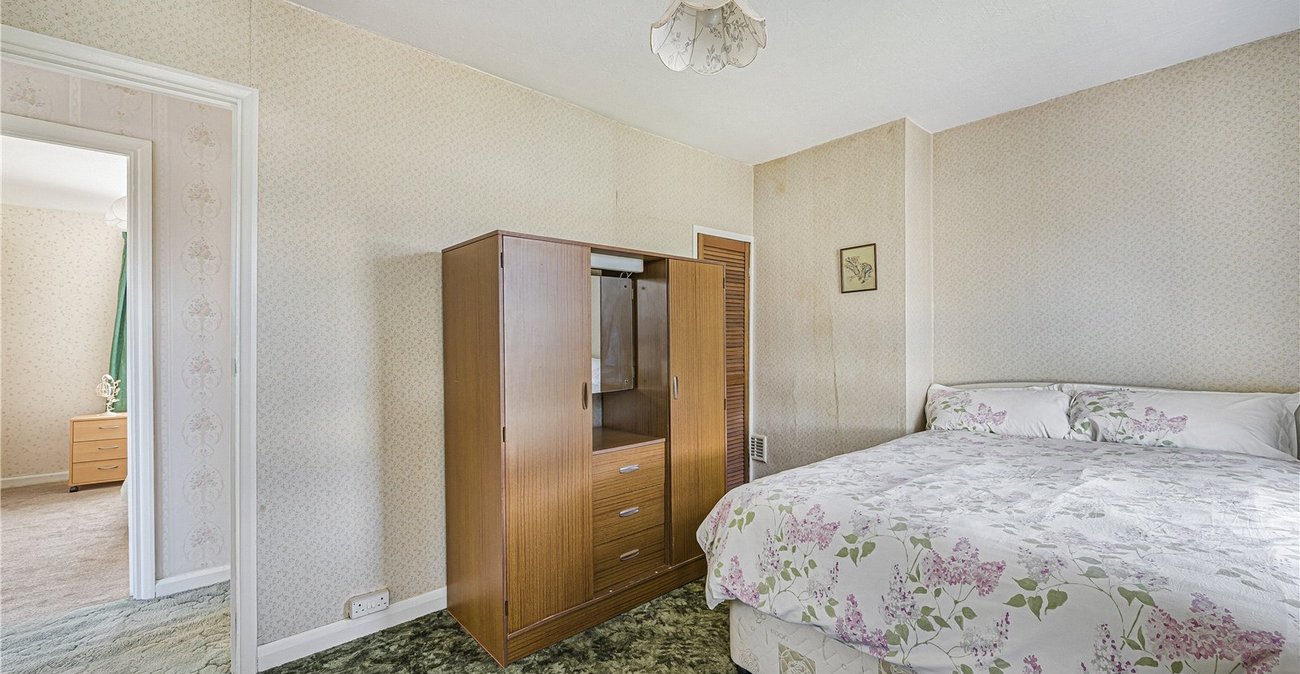 3 bedroom house for sale in Dartford | Robinson Jackson