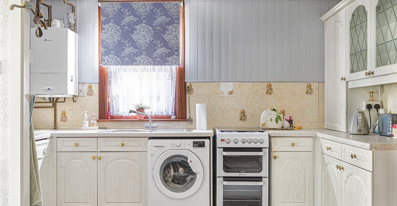 3 bedroom house for sale in Dartford | Robinson Jackson