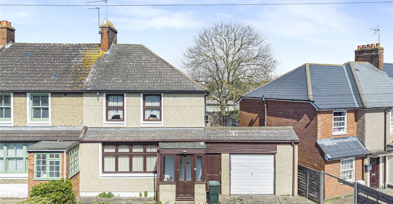 3 bedroom house for sale in Dartford | Robinson Jackson