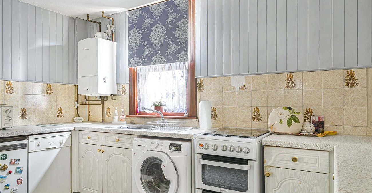 3 bedroom house for sale in Dartford | Robinson Jackson